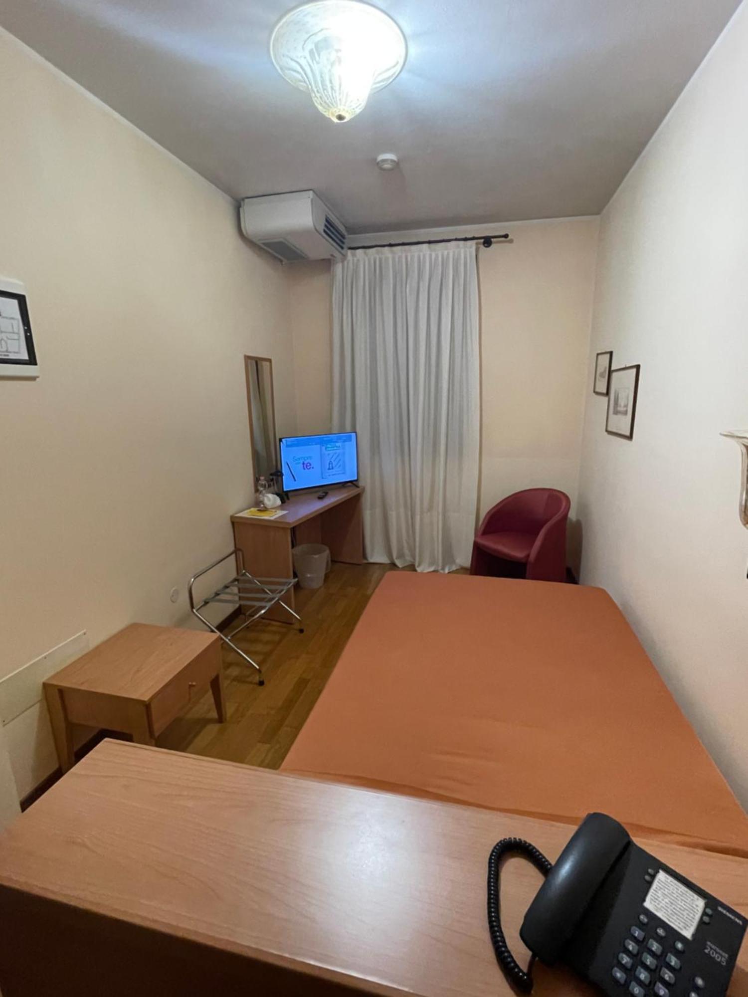 Hotel Ab Baretta Legnaro Екстер'єр фото