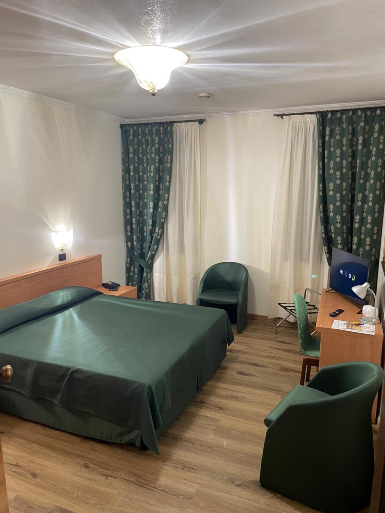 Hotel Ab Baretta Legnaro Екстер'єр фото